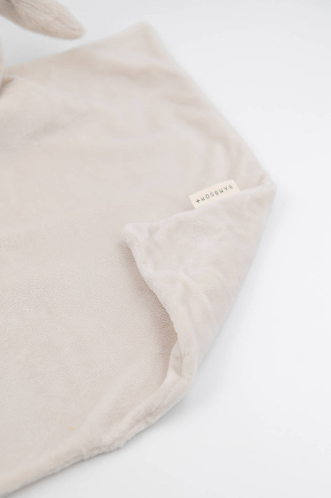 27109c3bbb7c006d8d13aa2809b5a9b1544a47d1